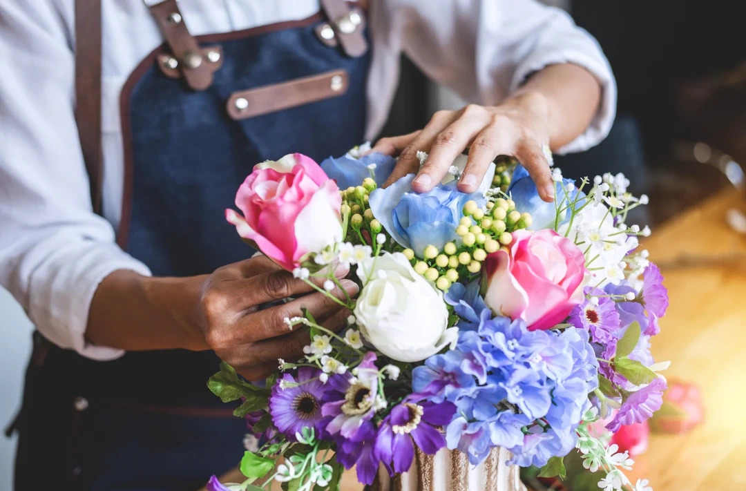 FLOWER ARRANGEMENT & DECORATION -Genius Park